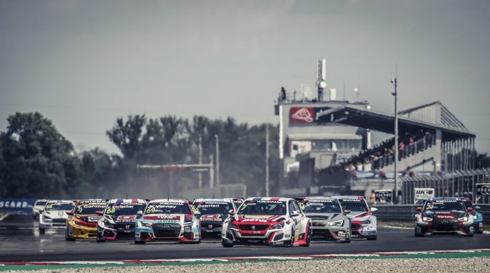 wtcr-race-of-slovakia-race-1-start-2-0-800x447.jpg