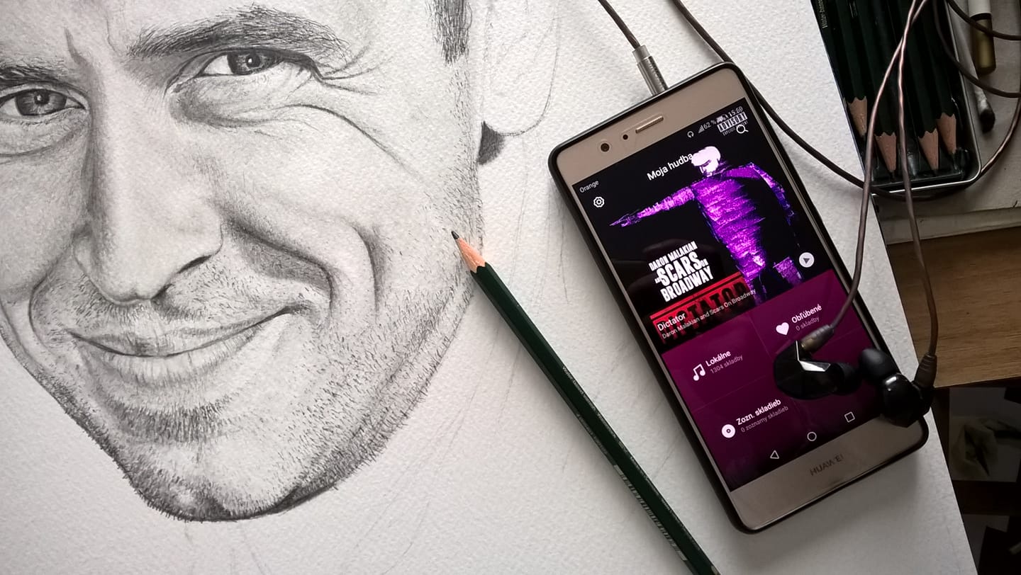 FB Adriana Majdanová;Vybrať správnu hudbu a ide sa na to... Portrét Petra Gavláka. 43078528-1995838823772458-4046574463800573952-o.jpg