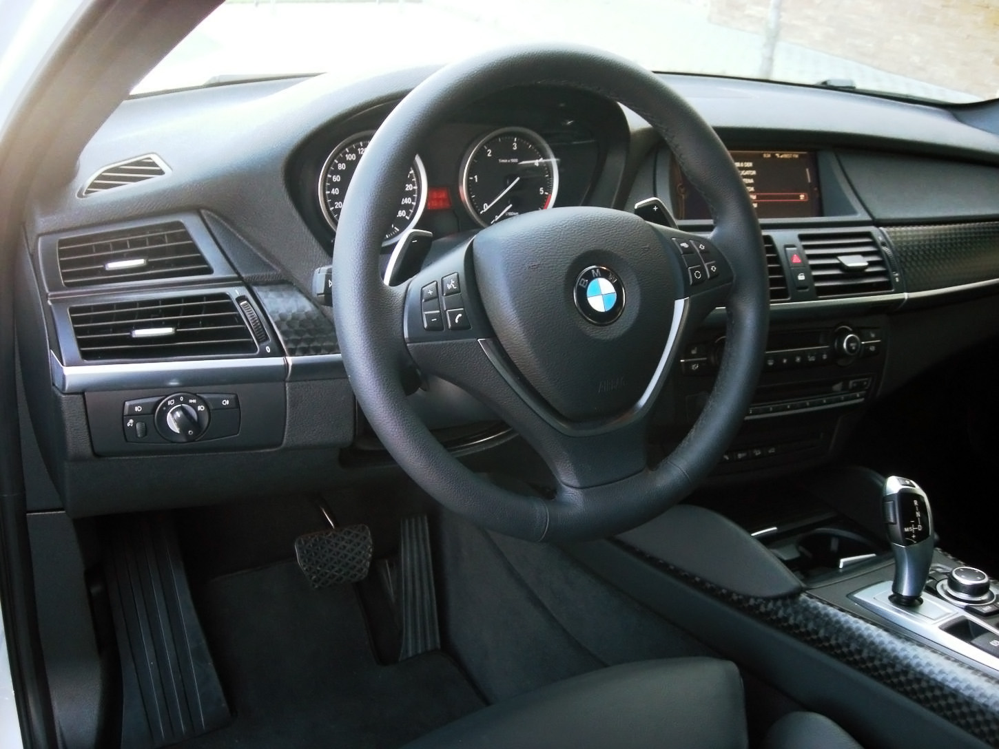 Ivan Václavík bmw-x6n9205g-1.jpg