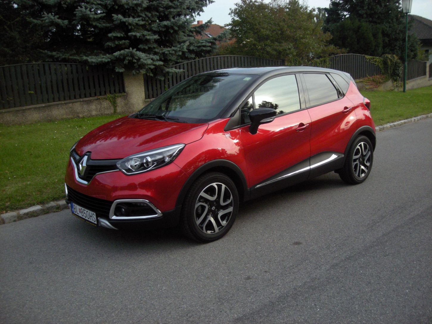 captur-hh-9716g.jpg