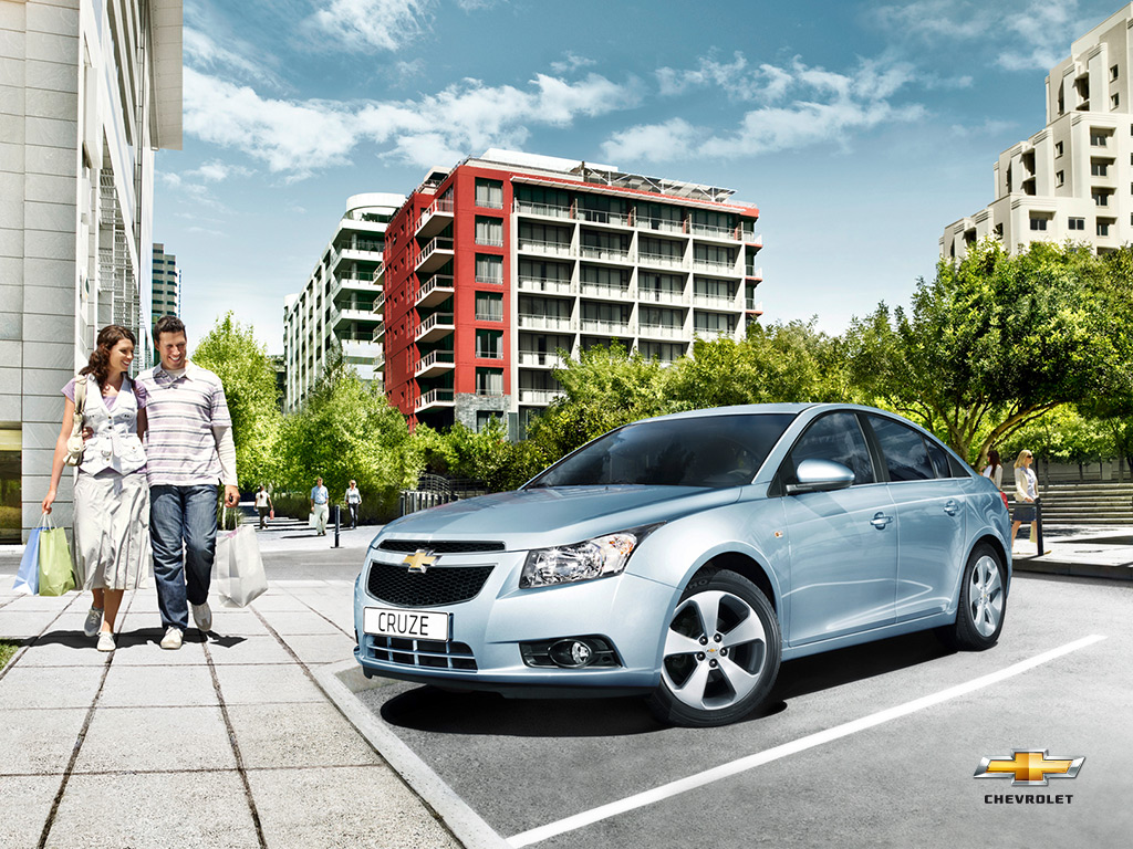Chevrolet;Cruze si buduje imidž aj ako víťaziace športové auto. chevy-cruze-4d-2009-09.jpg