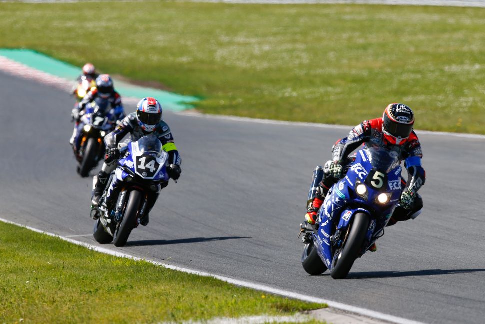 Slovakia Ring csm-ewc-8-h-oschersleben-2017-race-1-240b0f8bd8.jpg