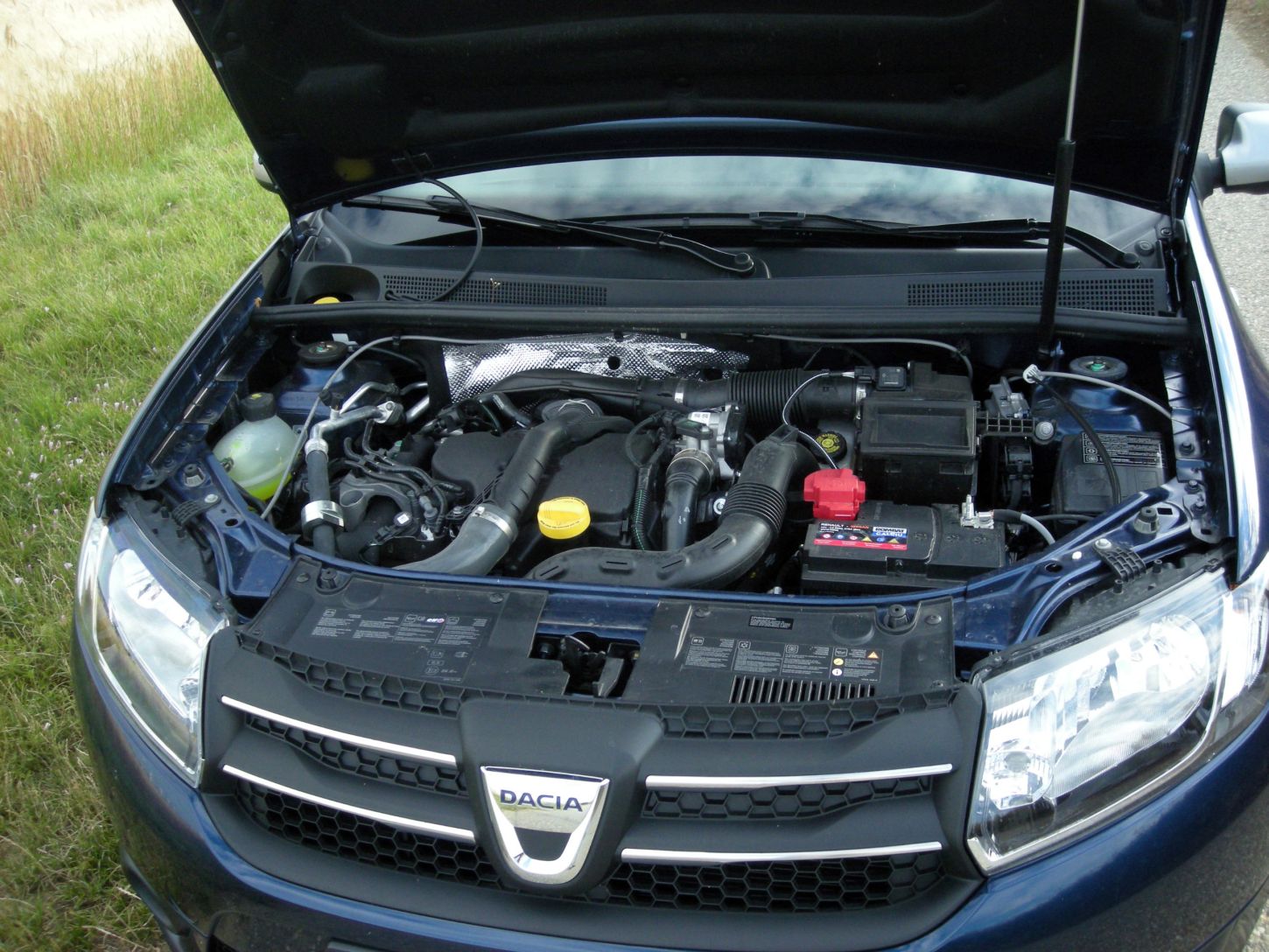 dacia-logan-mcv5870g.jpg
