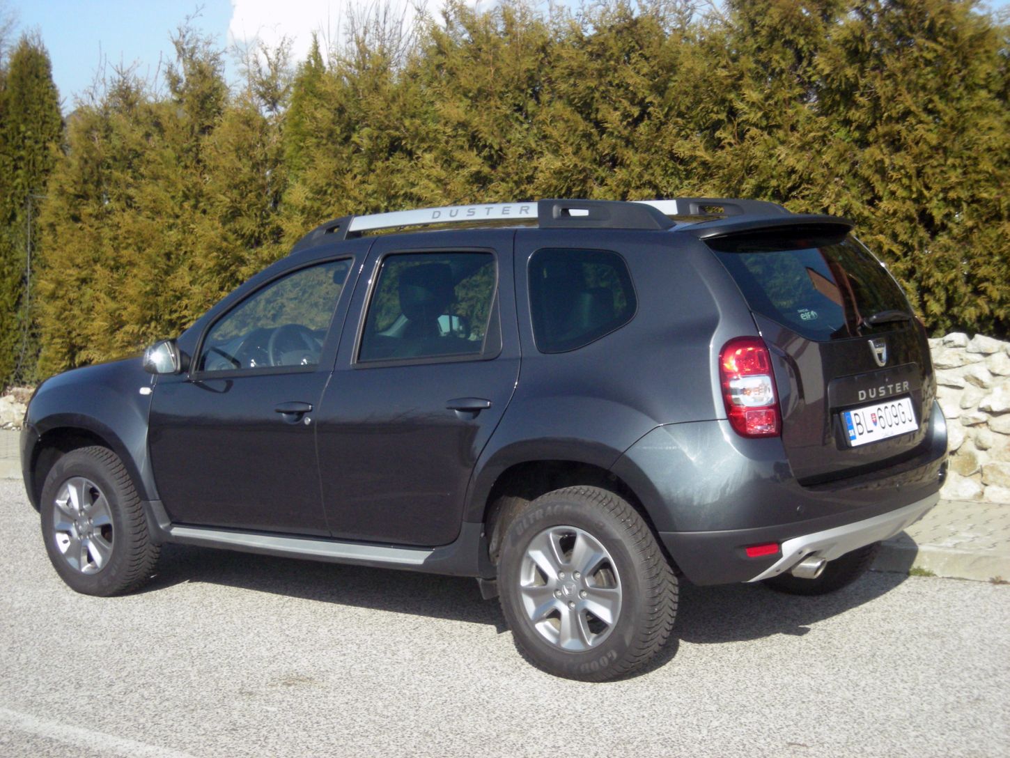 Ivan Václavík; duster-4wd-8945g.jpg