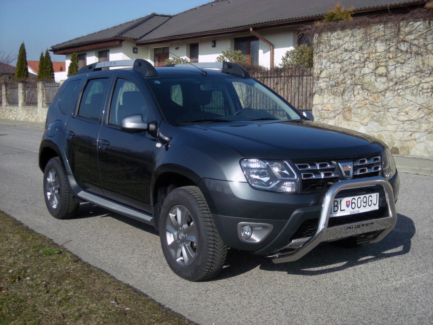 Ivan Václavík; duster-4wd-8952g.jpg