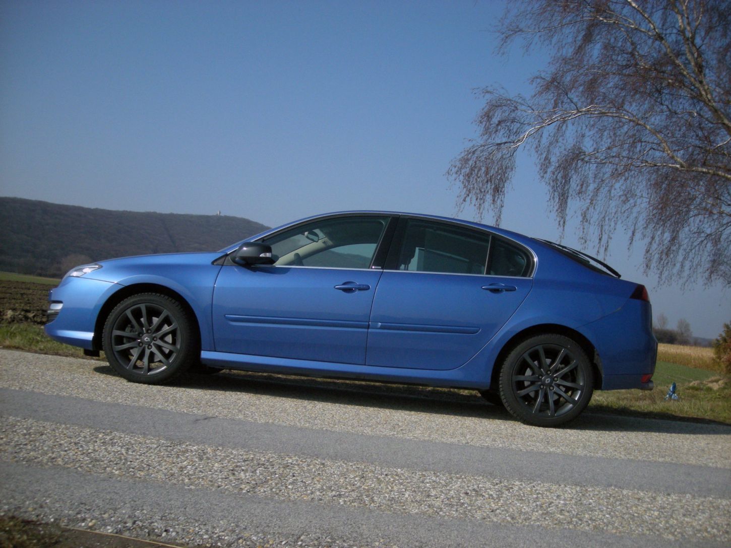 Ivan Václavík; laguna-gt8973g.jpg