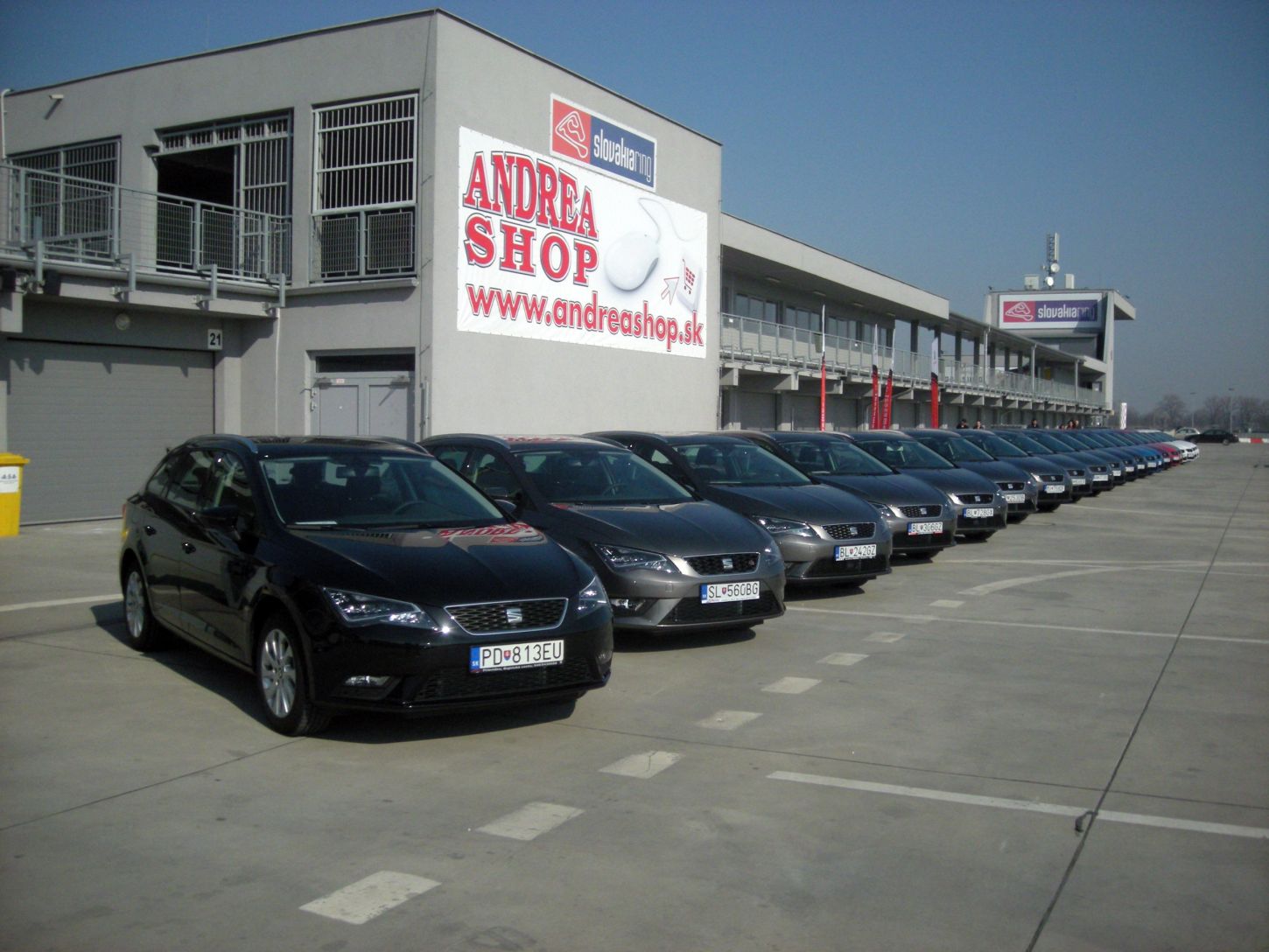 leon-st9008g.jpg
