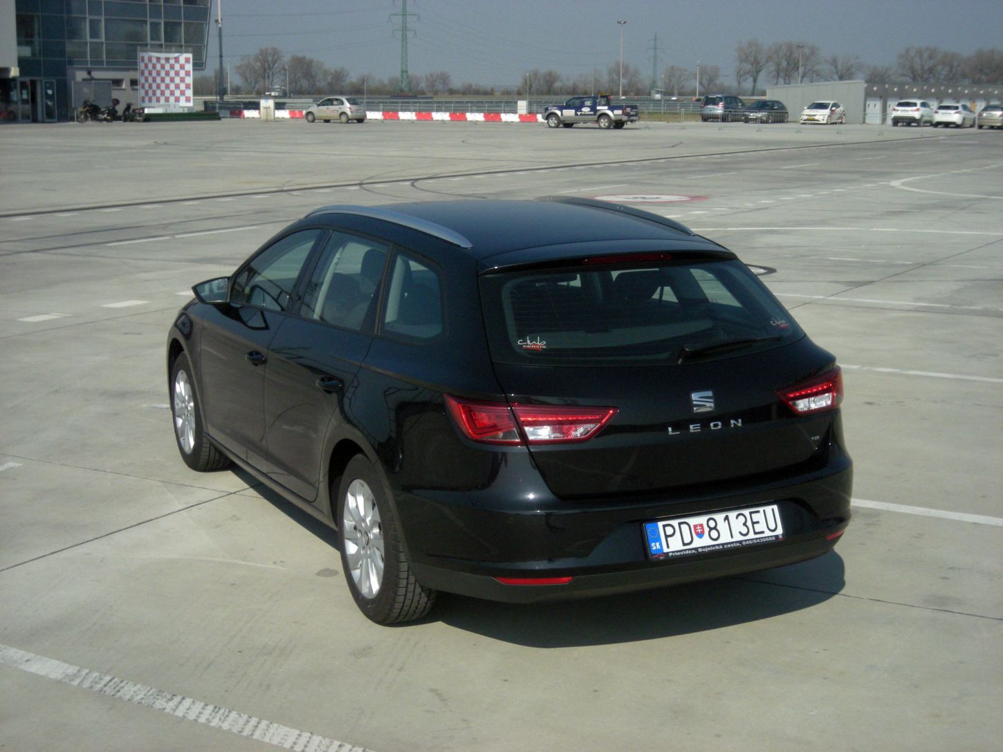 leon-st9012g.jpg