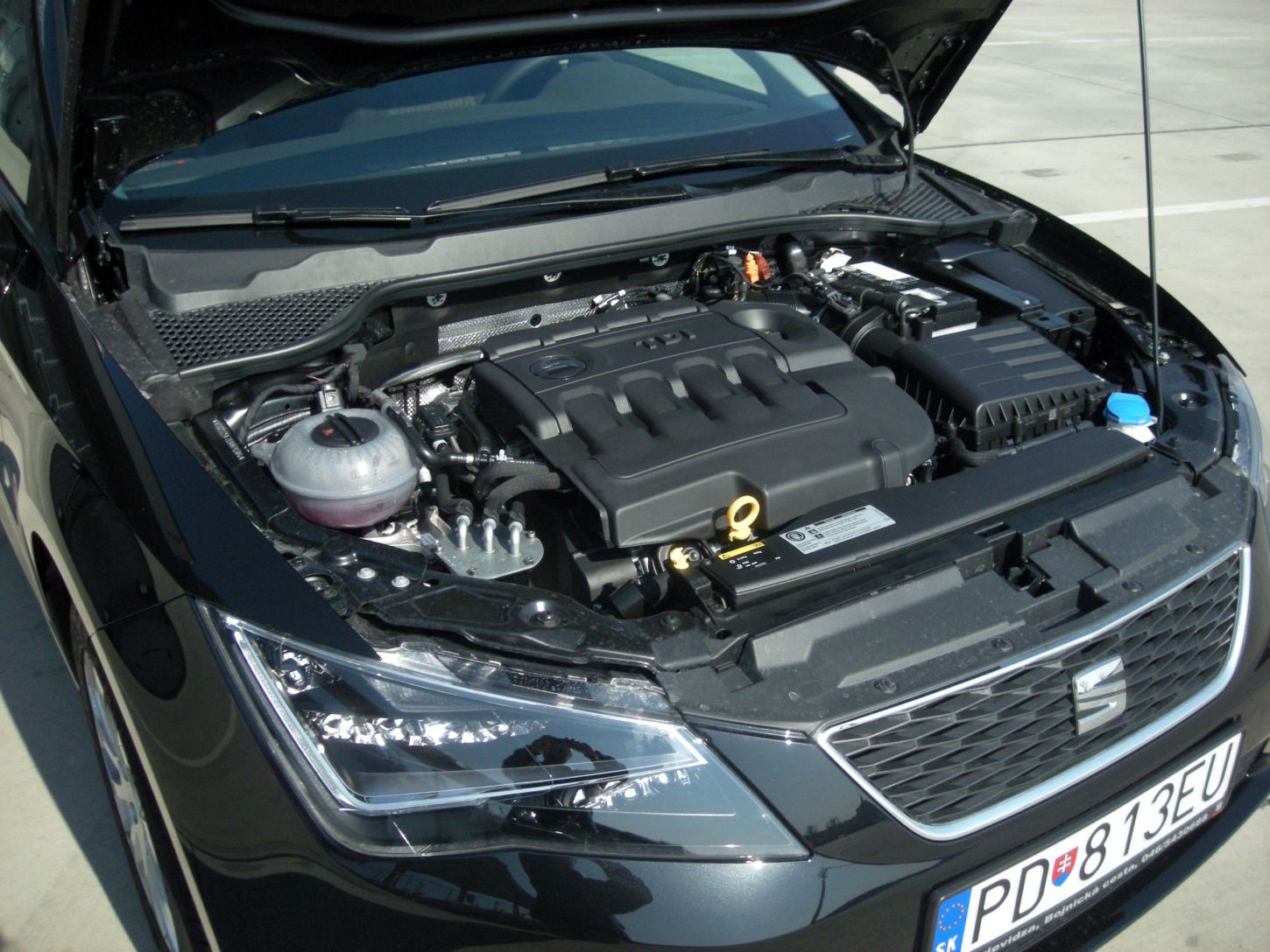leon-st9018g.jpg