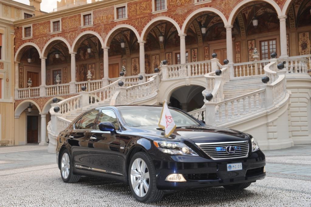 lexus-monaco.jpg