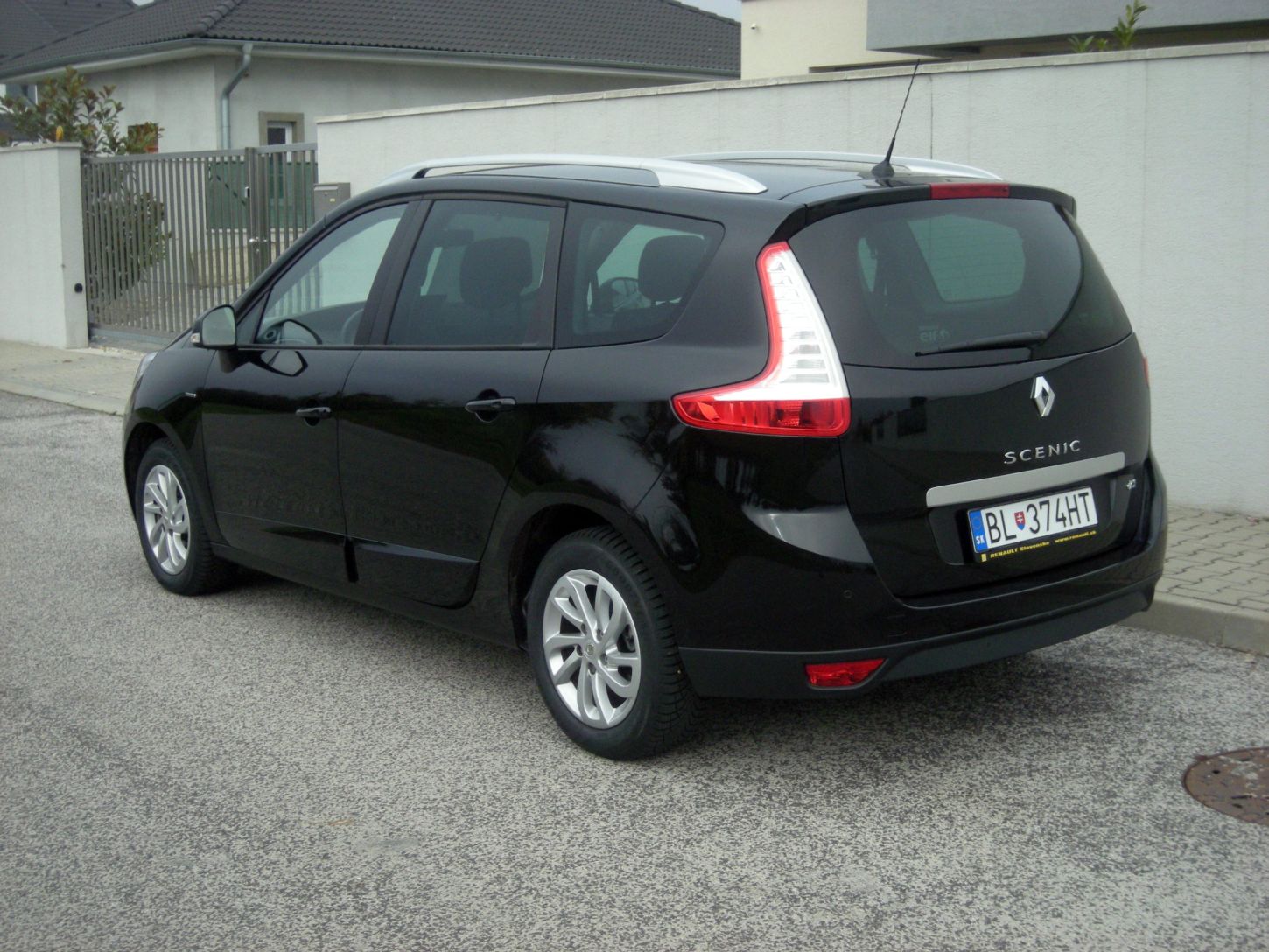 m-grand-scenic-9732g.jpg