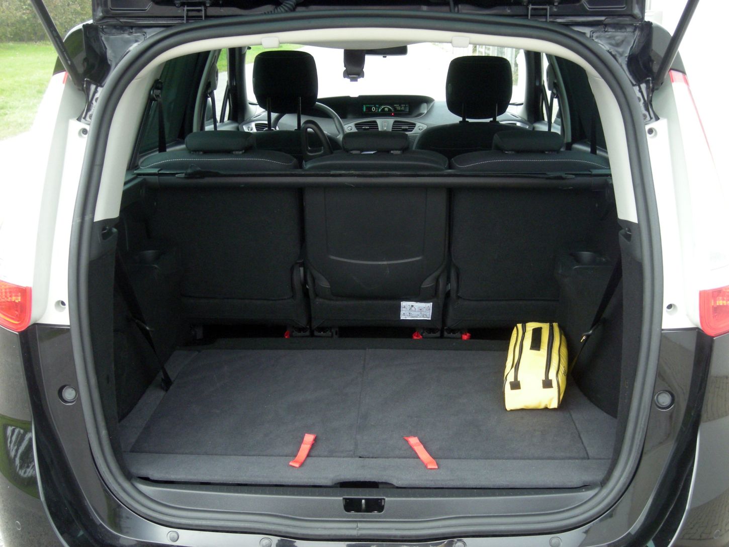 m-grand-scenic-9737g.jpg