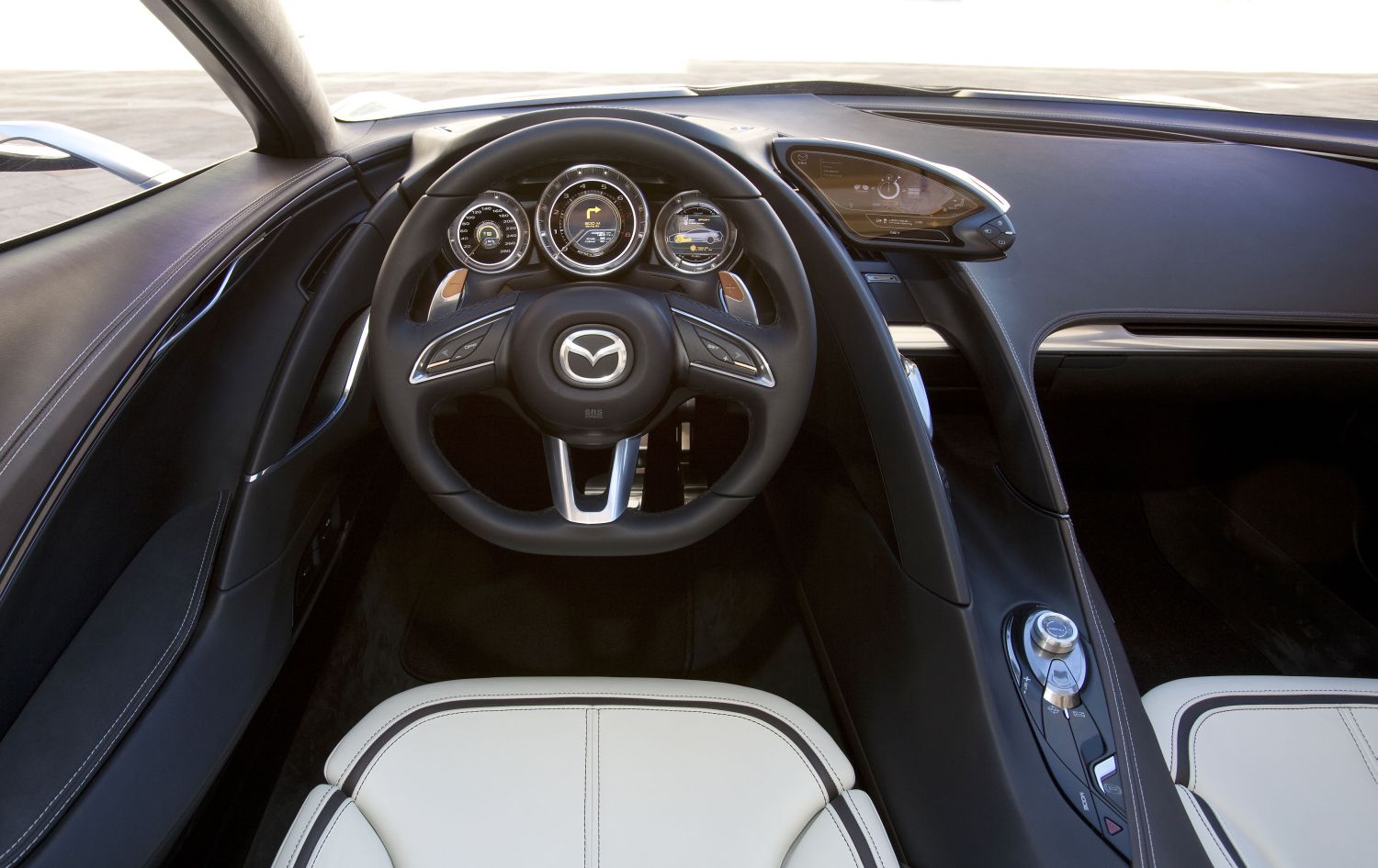 Mazda; mazda-shinari-32g.jpg