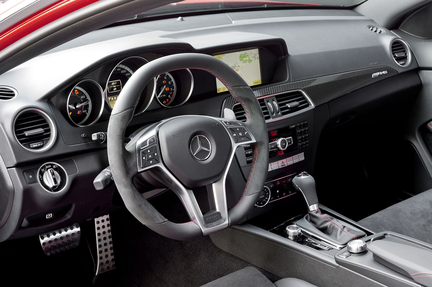 mercedes-c-amg6328g.jpg