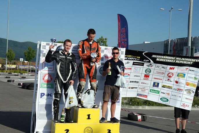 mmsr-scooter-2011n-18.jpg