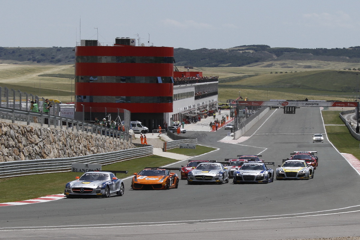 navarra-photo-media-gt3-1.jpg