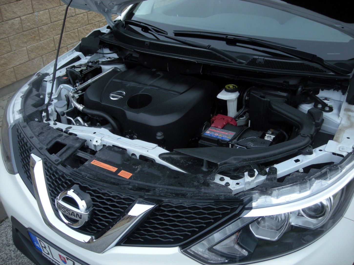 nissan-q9930g.jpg