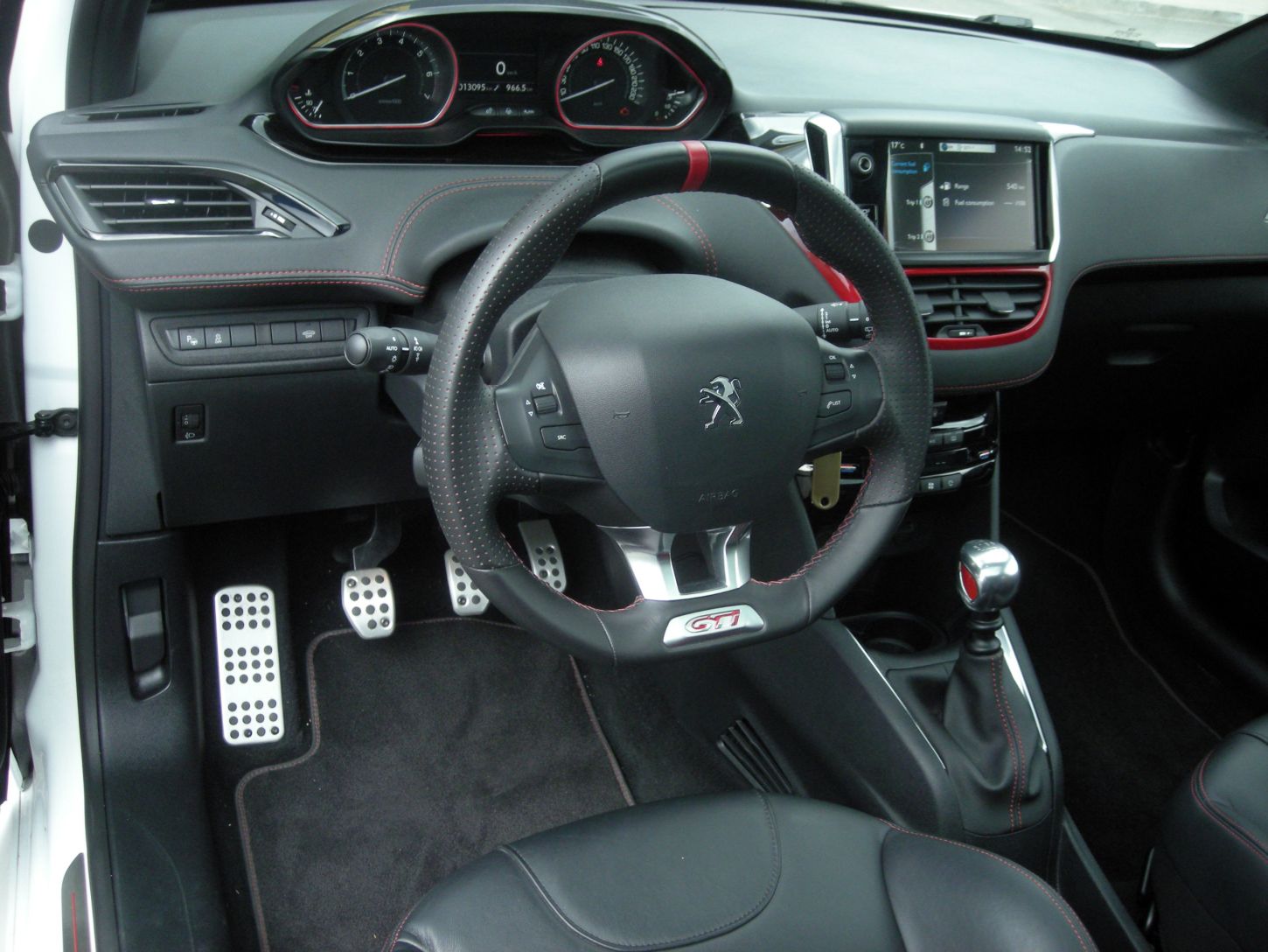 p208-gti-9134g.jpg
