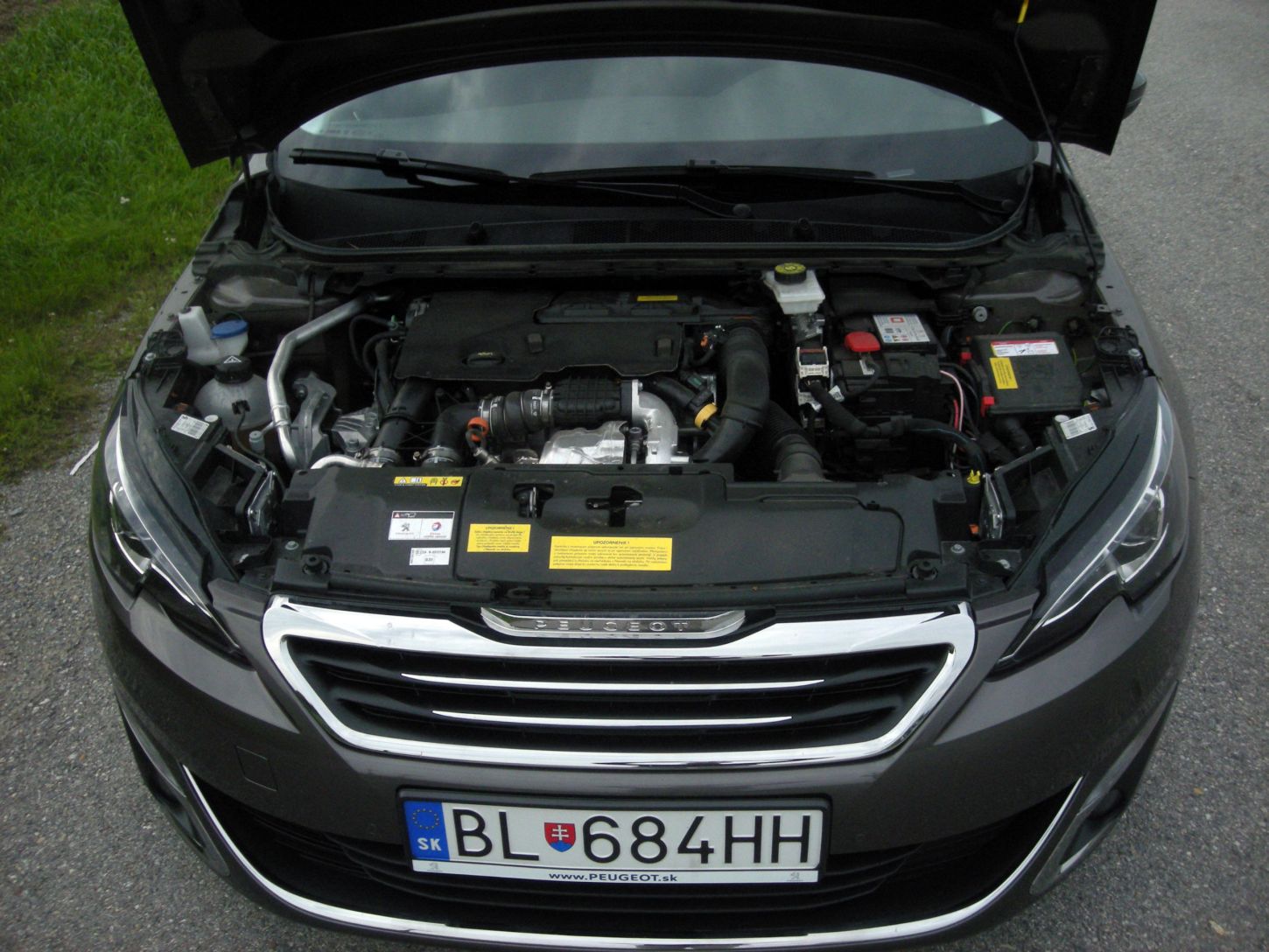 peugeot-308-sw-9659g.jpg