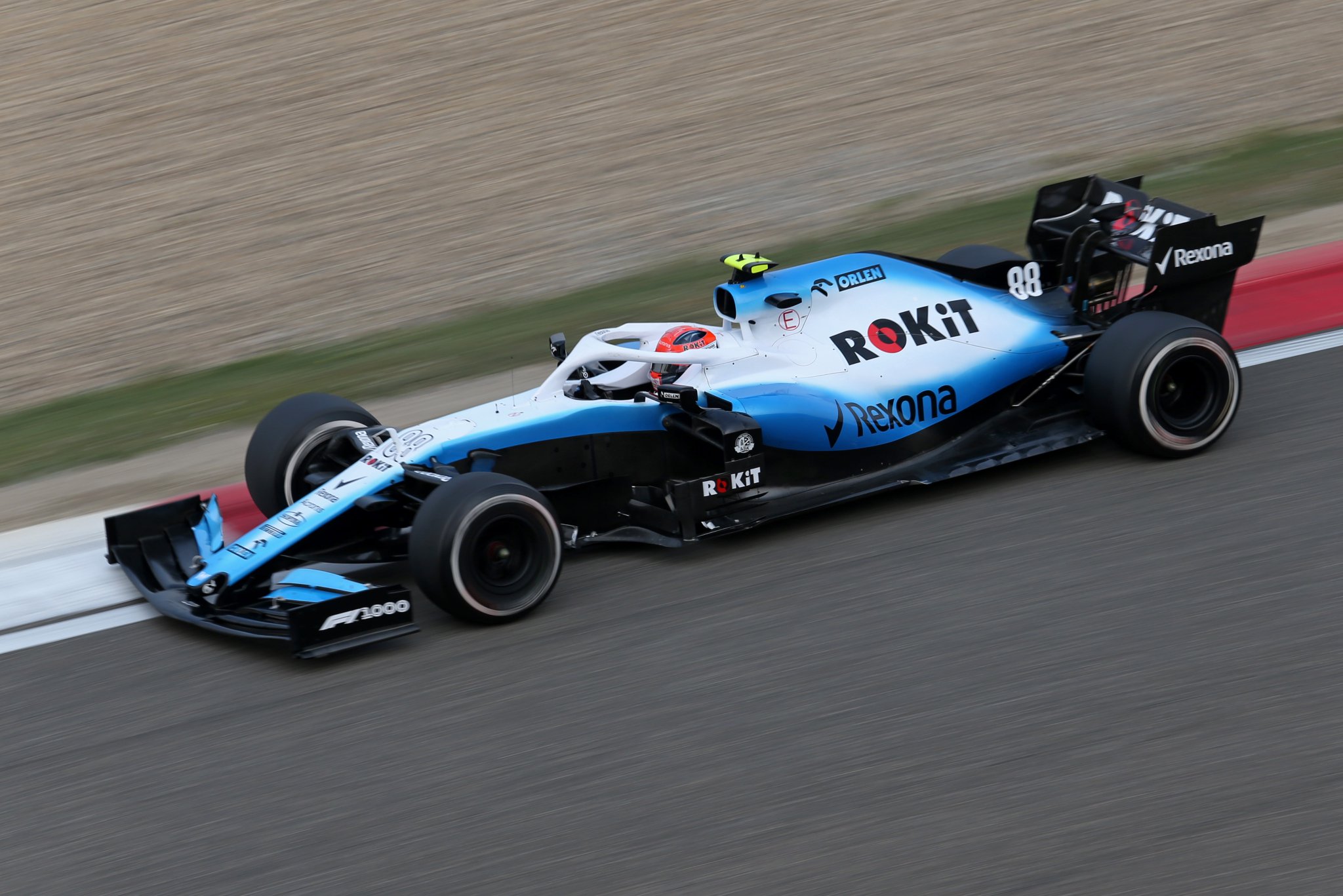 r-wi02.jpg