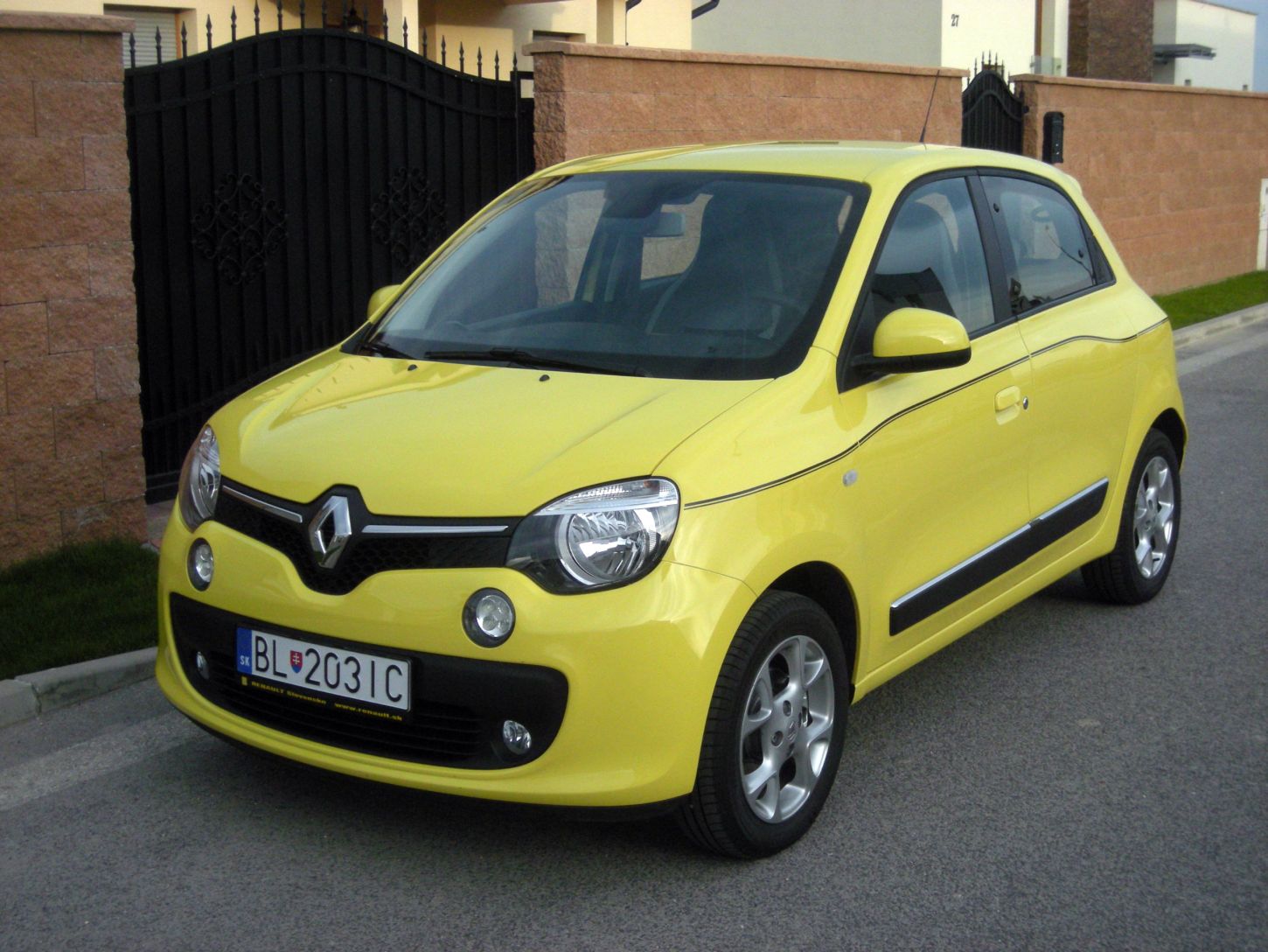 ren-twingo-iii-9766g.jpg