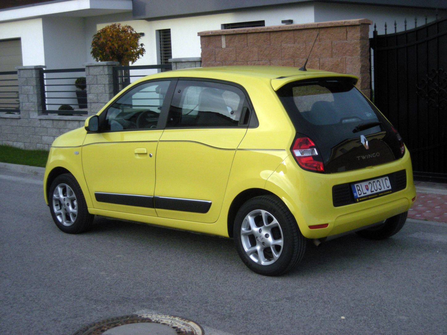 ren-twingo-iii-9768g.jpg