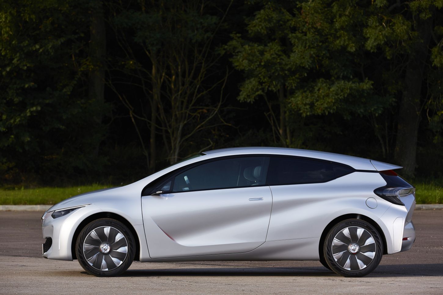 renault-eolab-30g.jpg