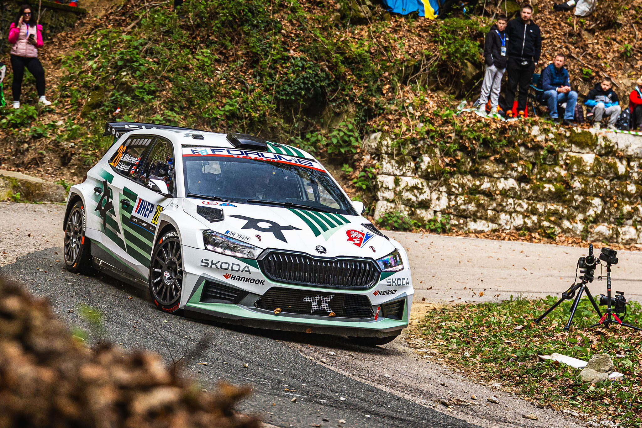 skodamotorsport-rallycroatia-26-mikkelsen-003.jpg