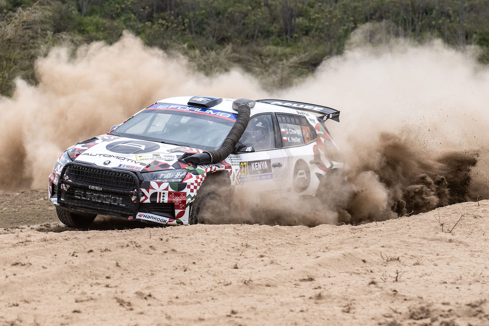 Škoda Motorsport; skodamotorsport-safarirallykenya-27-chwist-shakedown.jpg