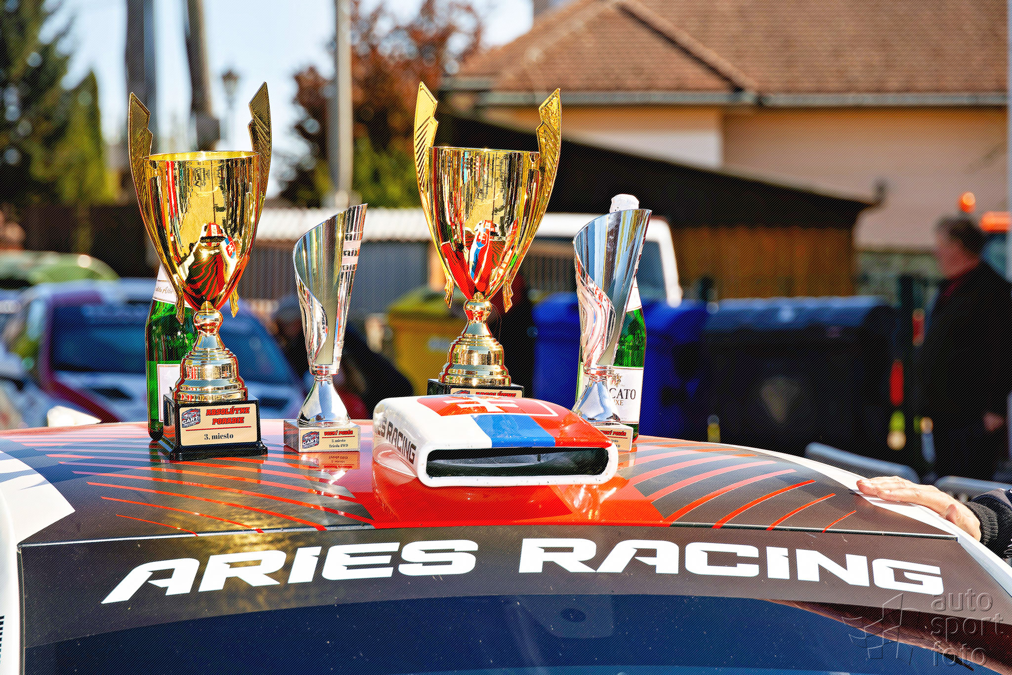 T. Szabosi;jm1a0762-4.jpg