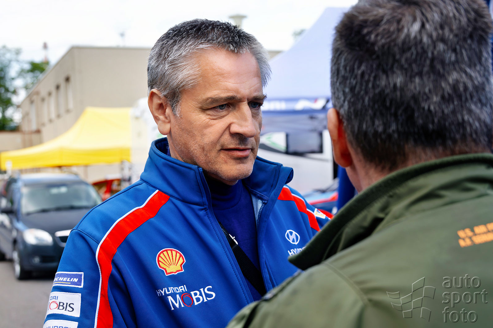 T. Szabosi;jm1a2496-3.jpg