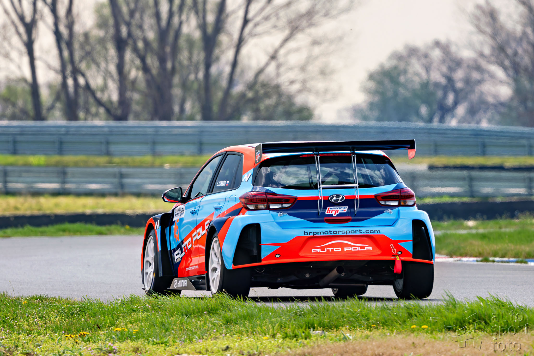 T. Szabosi;asf72994-5.jpg