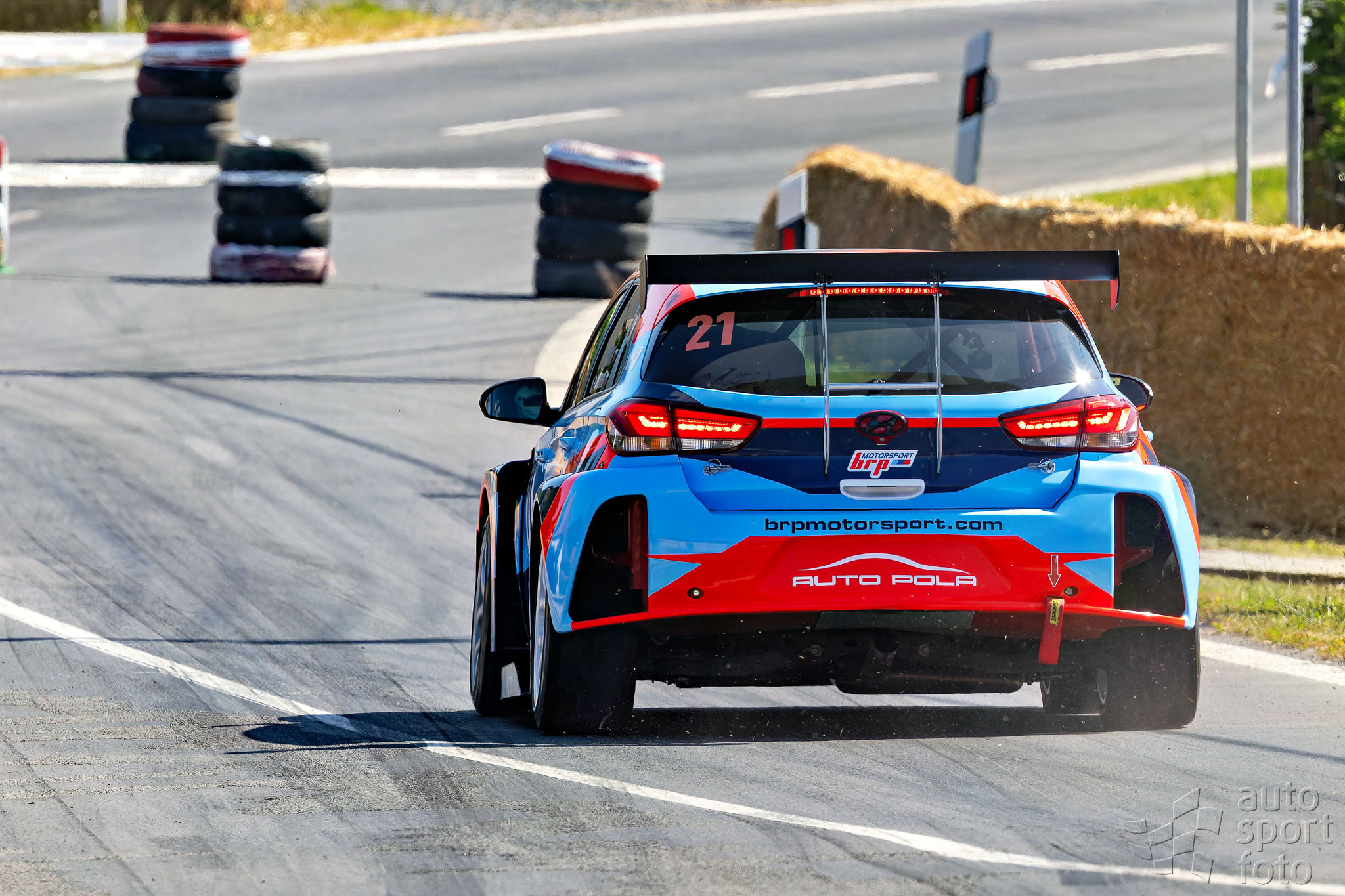 T. Szabosi;asf-5220-10.jpg