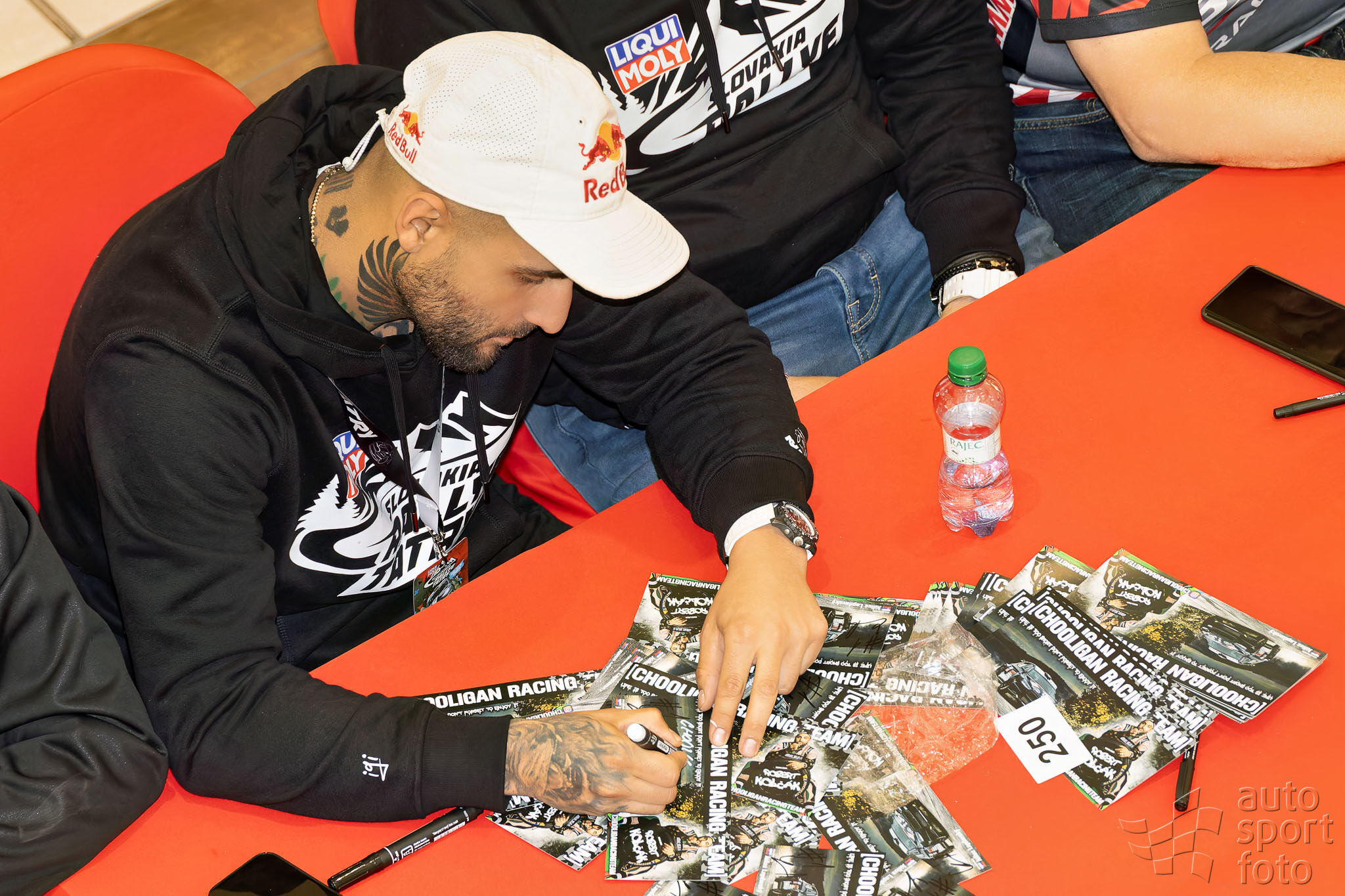 T. Szabosi;jm1a6194-3.jpg