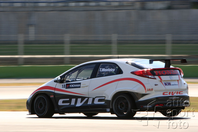 Copyright manufacturer;17429-track-testing-begins-on-the-civic-wtcc.jpg