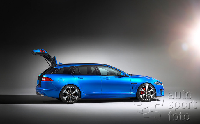 Copyright manufacturer;sportbrake-rs-studio-5-2.jpg