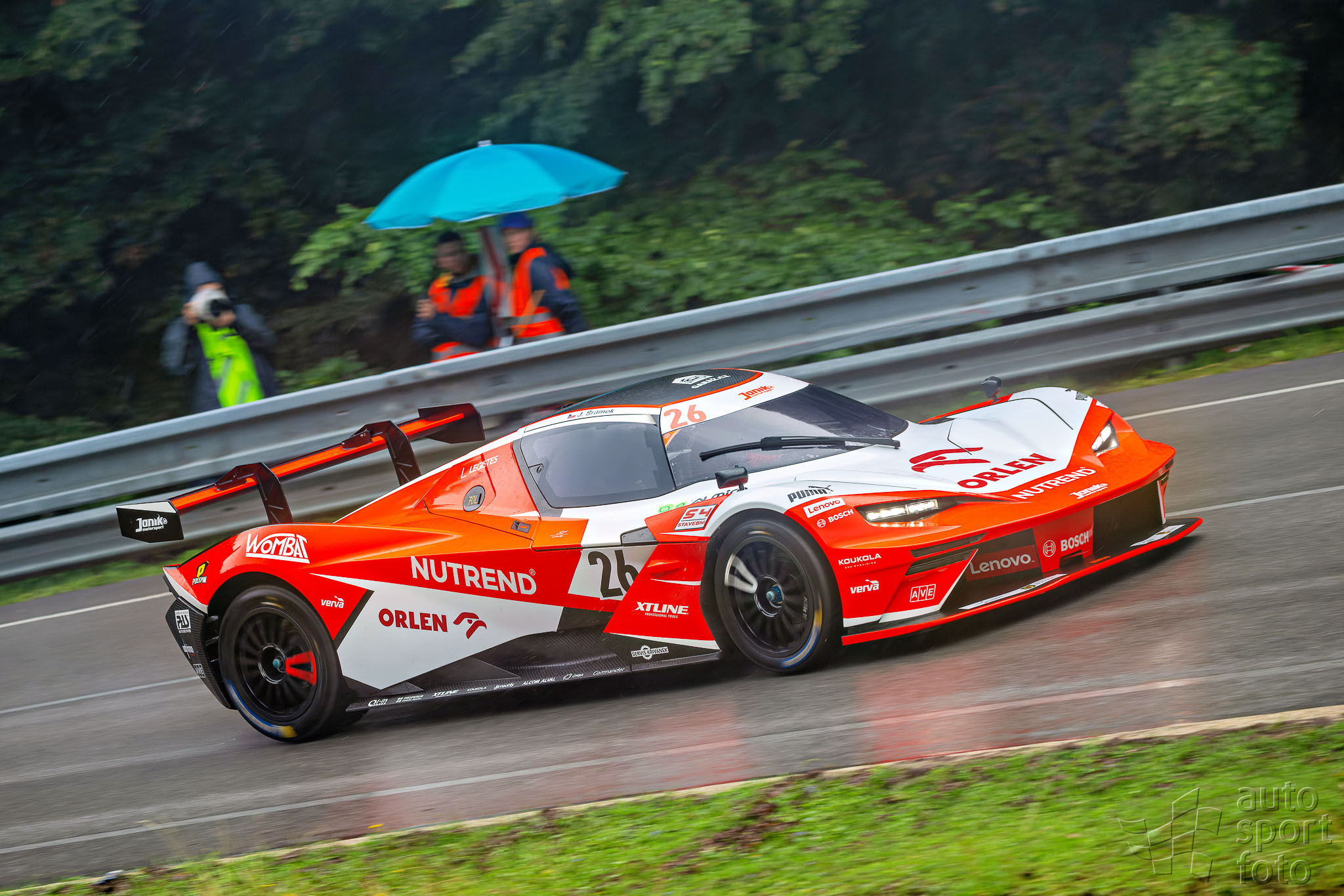 T. Szabosi;asf-4007x.jpg