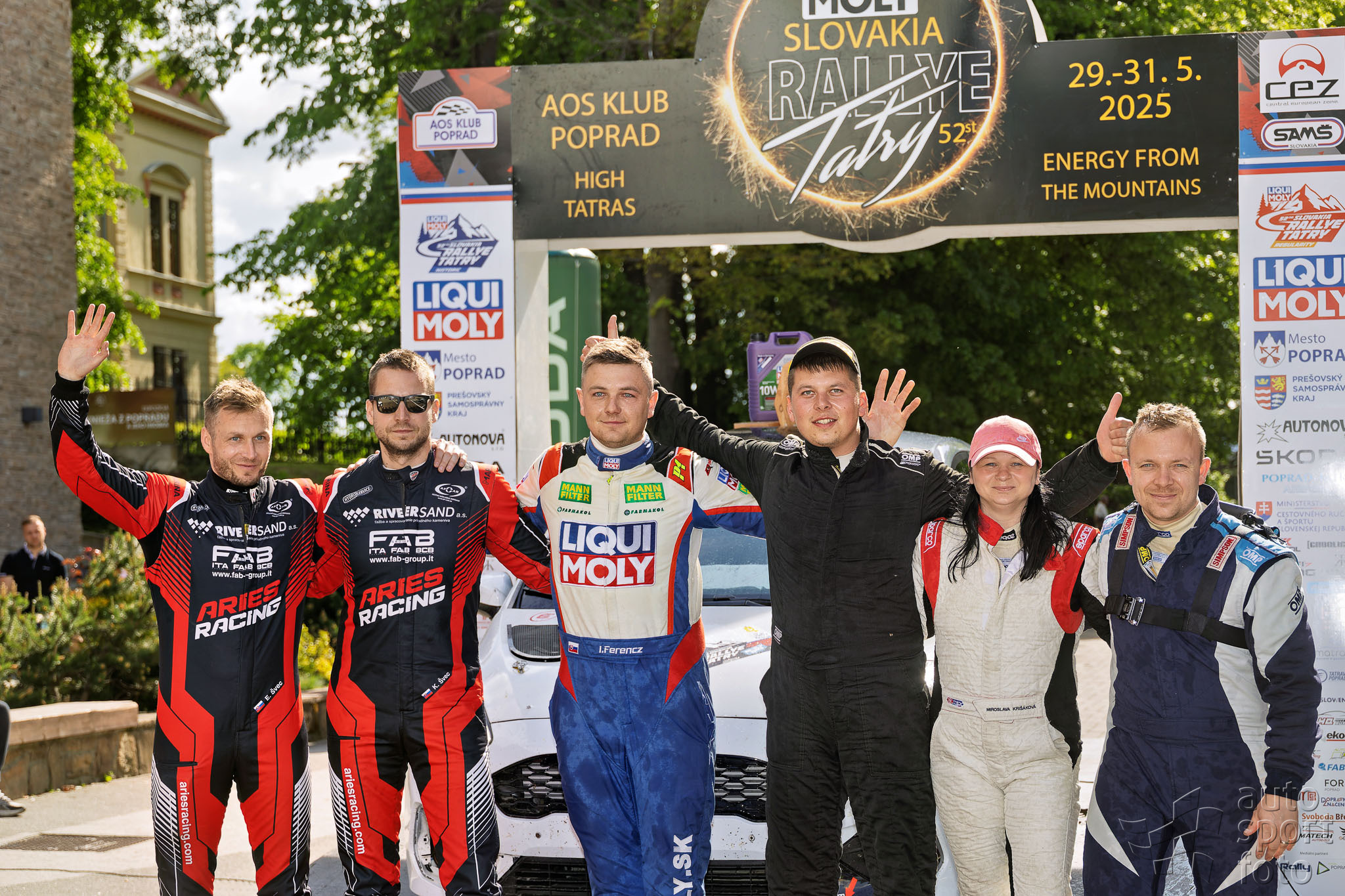 T. Szabosi;jm1a9144-3.jpg