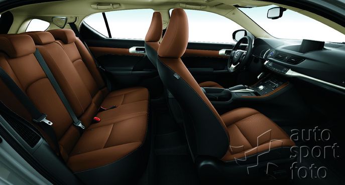 Copyright manufacturer;11-ct-200h-interior-leather.jpg