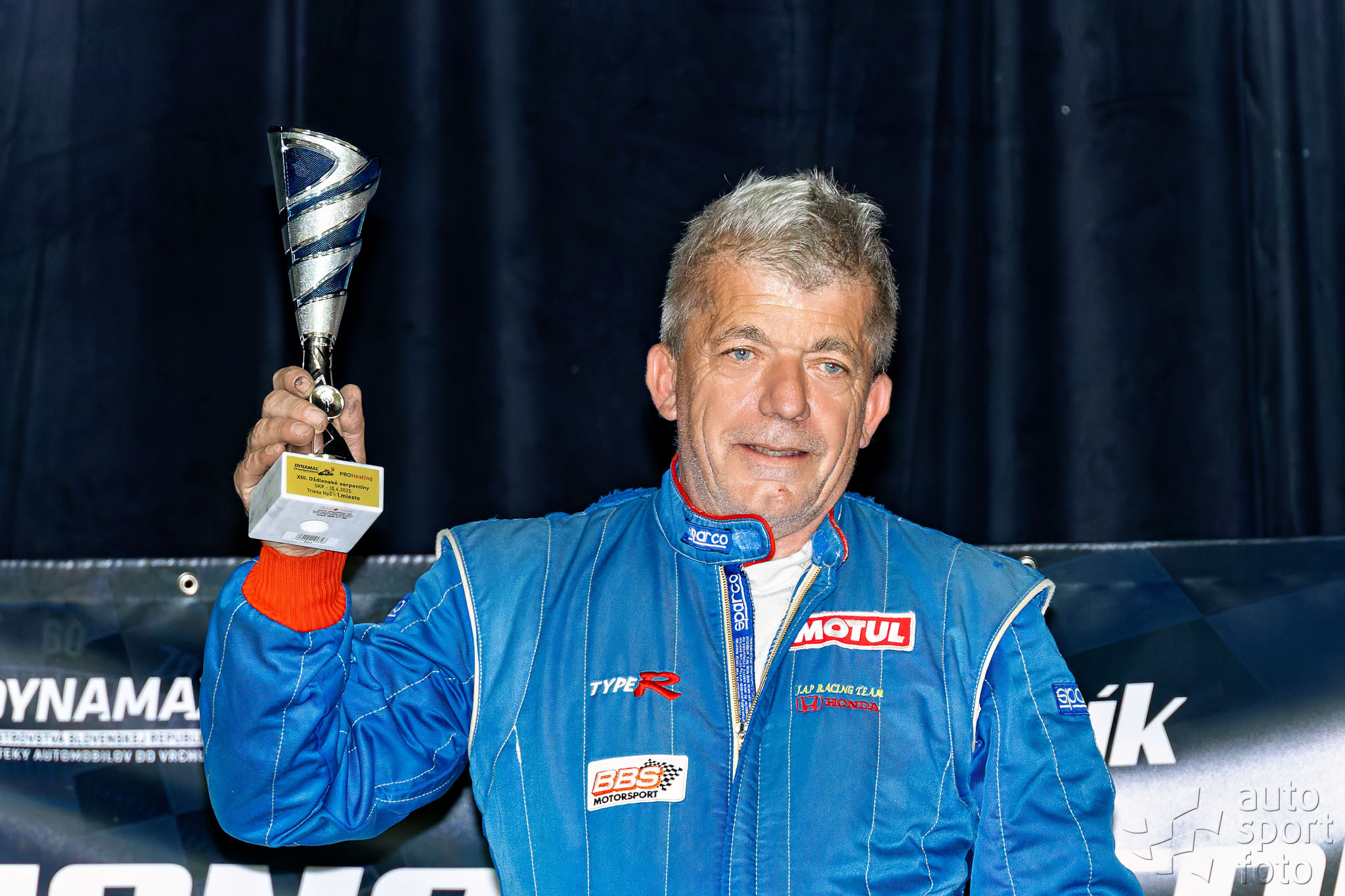 T. Szabosi;jm1a2799-2.jpg