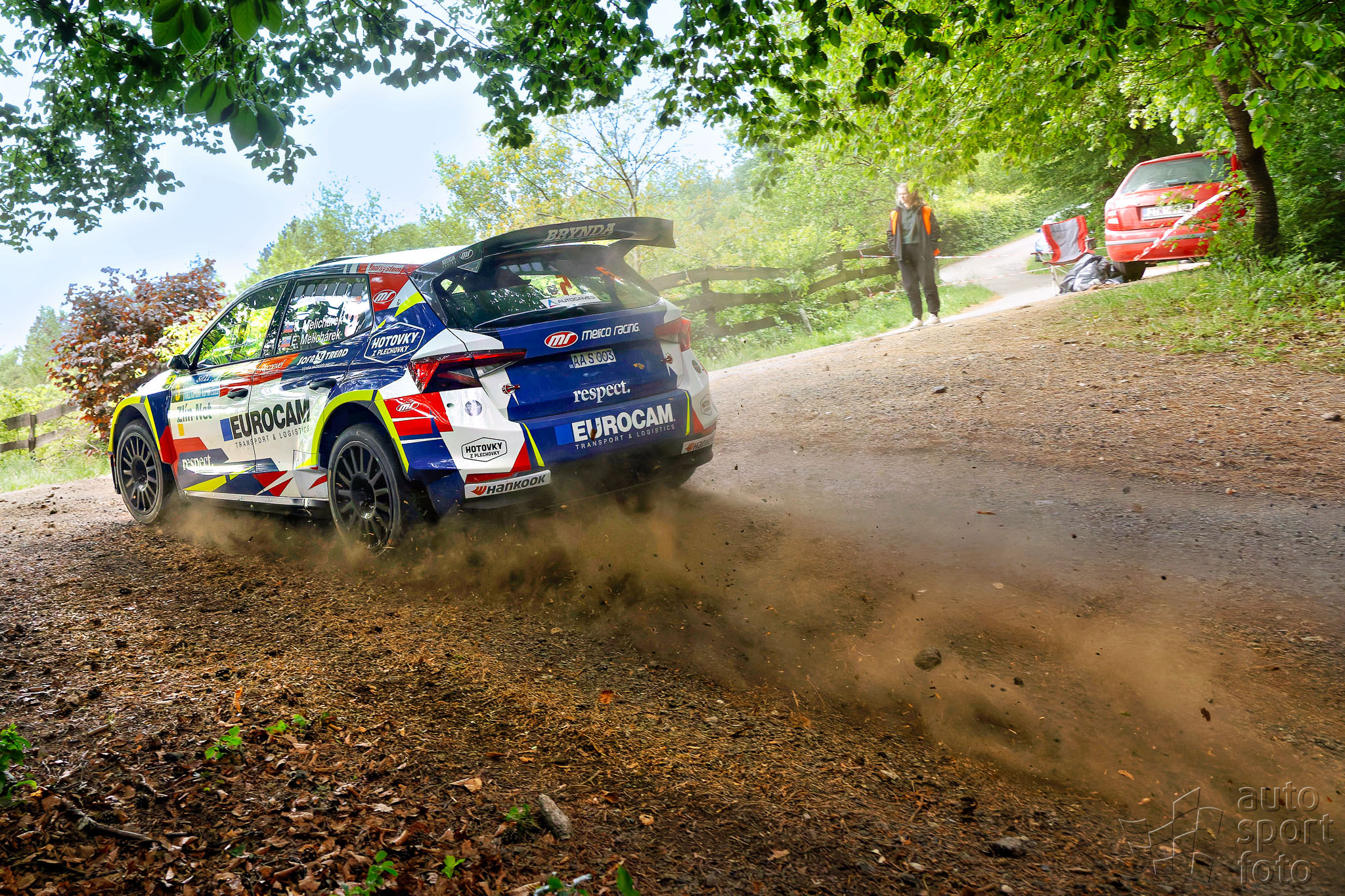 T. Szabosi;jm1a1617-3.jpg