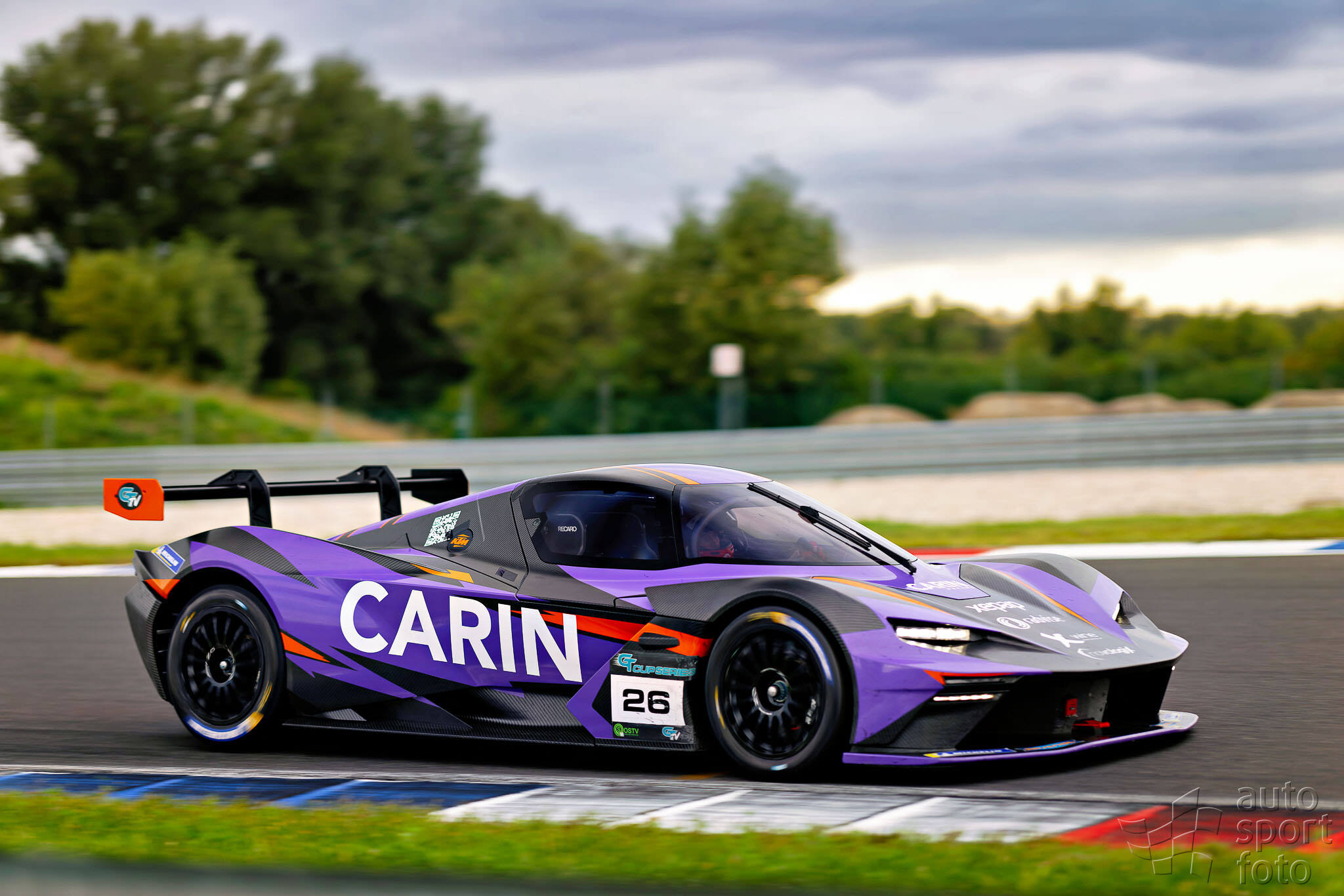 T. Szabosi;asf-3014-6.jpg