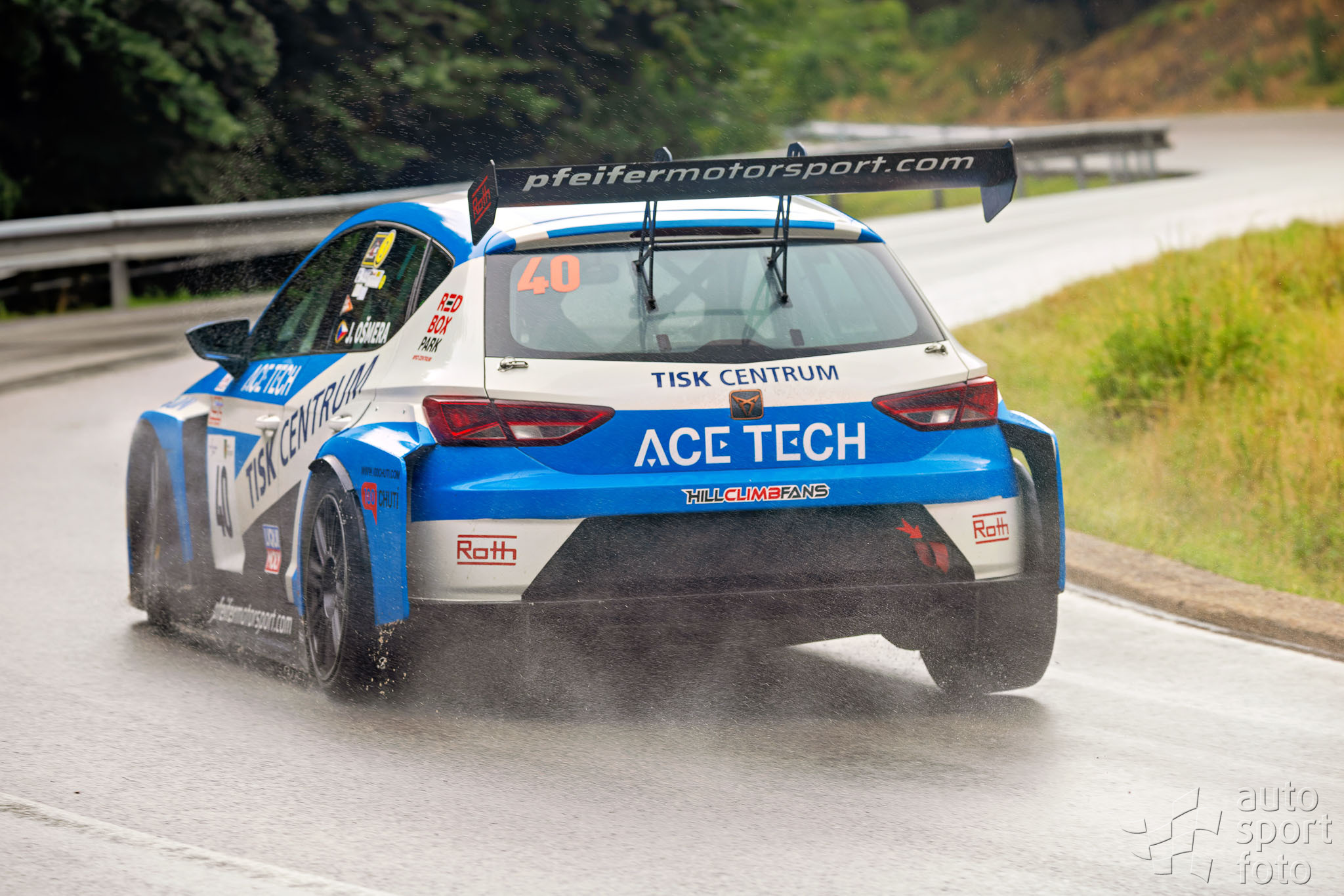 T. Szabosi;asf-8770x.jpg