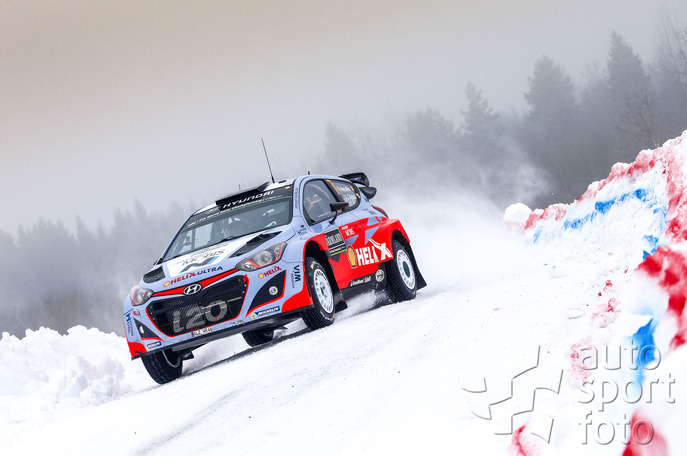 Hyundai Motorsport;132450-neuville02swe15cm201.jpg