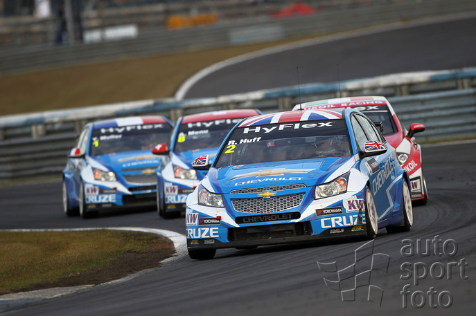 WTCC;huff-race2-bra-23.jpg