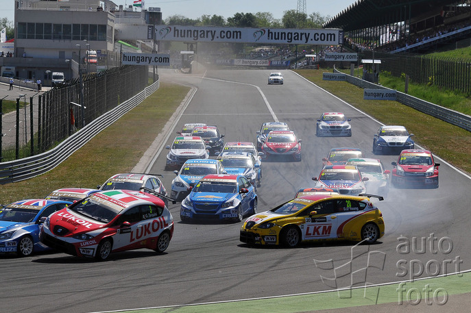 WTCC;oyoung-race1-hun-1.jpg