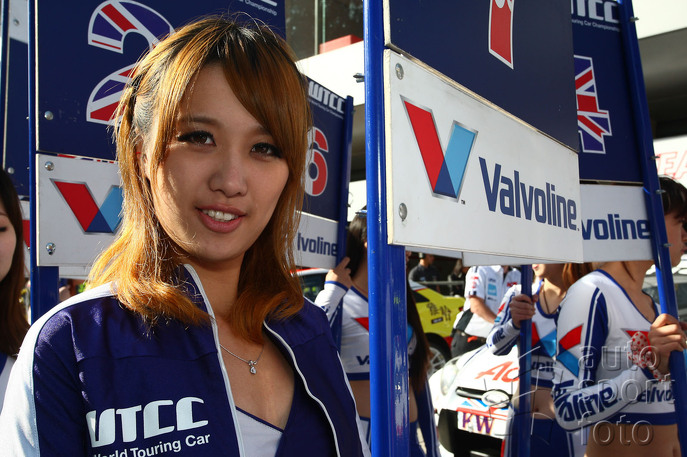 WTCC;valvoline-gridgirls-chn-28.jpg